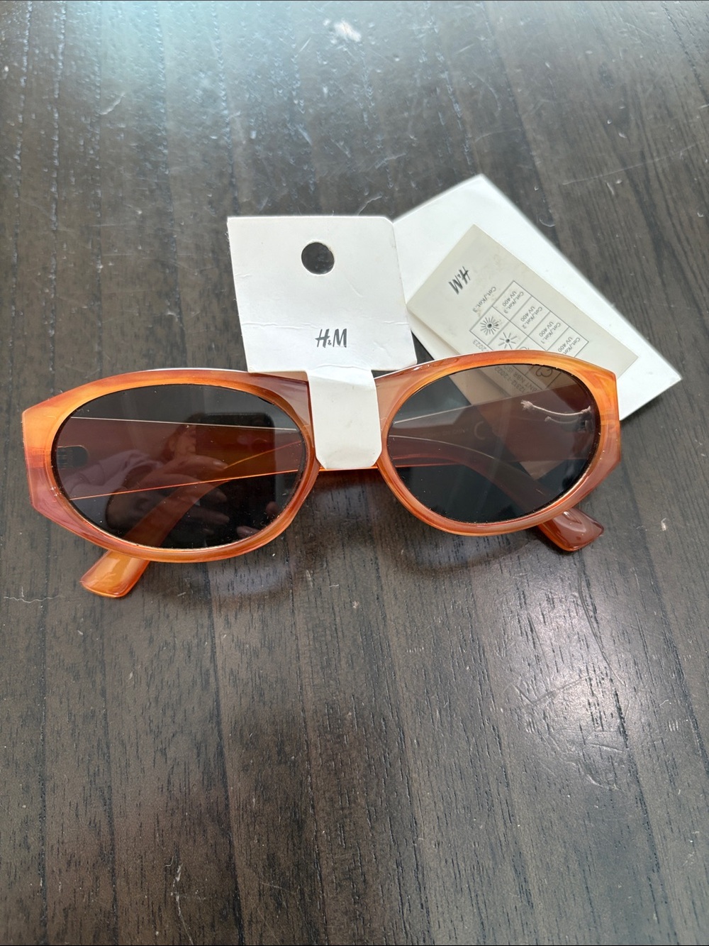 H&M Orange Cat-Eye Sunglasses with Dark Lenses